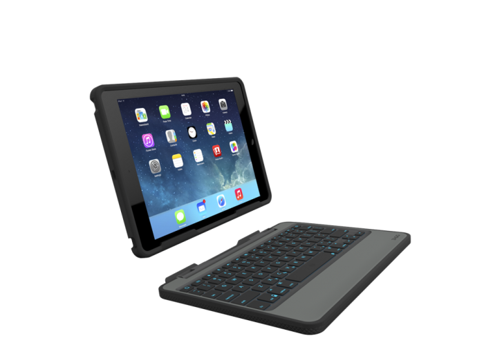 UTGATT5 - Zagg Rugged Book med backlit tangentbord till iPad Air 2