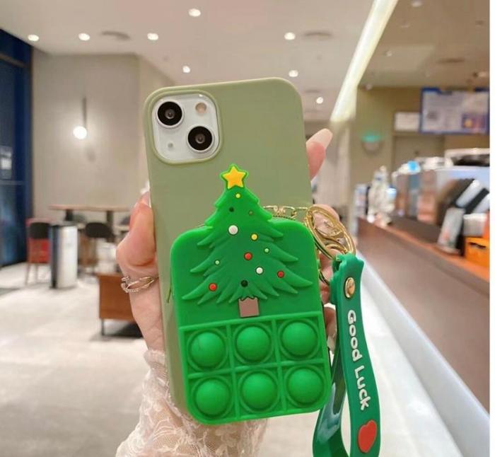 A-One Brand - X-mas Tree Silicone Skal iPhone 7 /8 / SE 2020 - Grn
