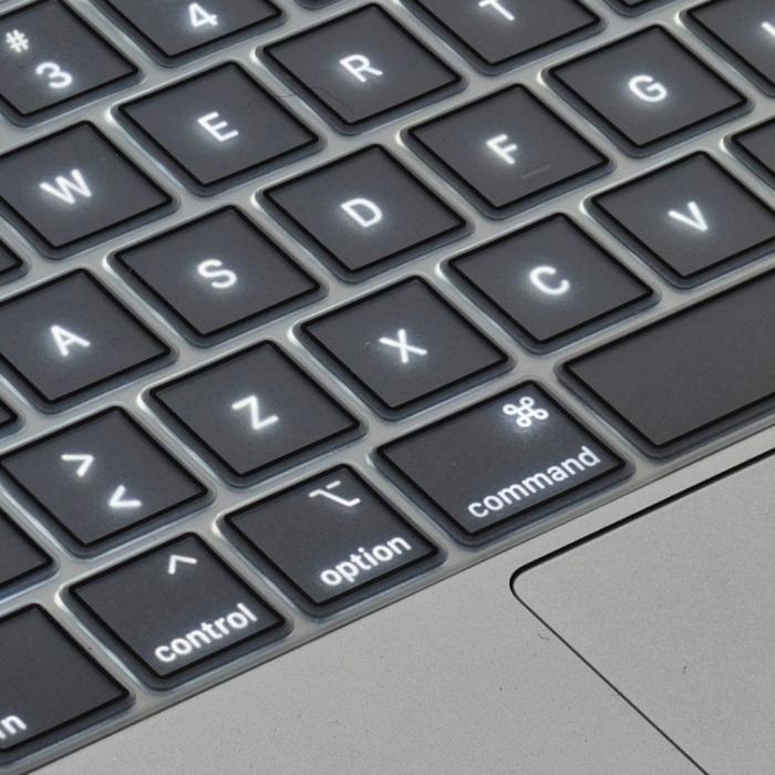 UTGATT1 - Philbert Tangentbordsskydd Fr MacBook Pro m. TouchBar 13 / 15