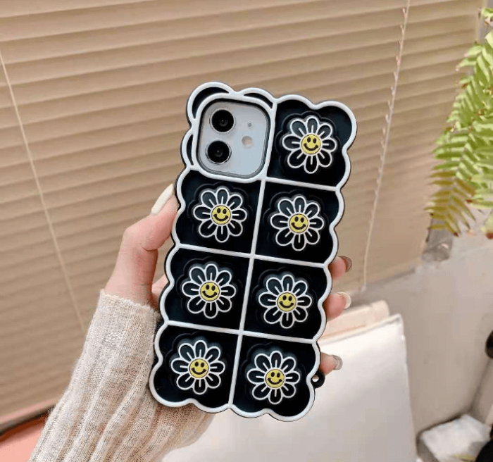Fidget Toys - Smiley Flower Pop it Fidget Skal till iPhone 7/8/SE 2020 - Svart
