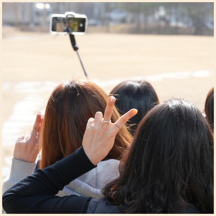 Araree - Araree Pod Gimbal 1X Selfiepinne med stativ – Svart