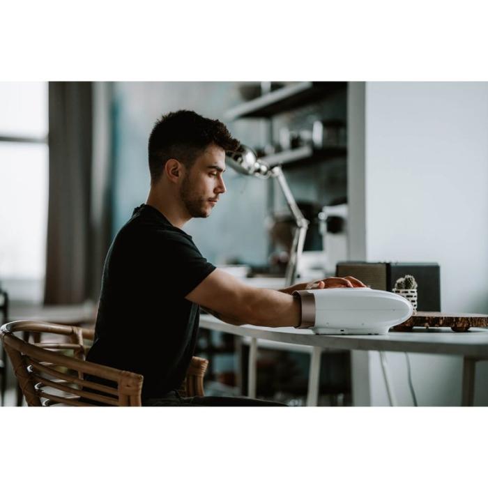 Medivon - MEDIVON Handmassageapparat Vit