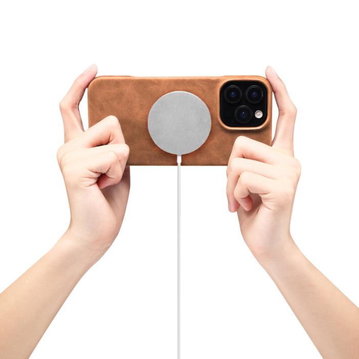 DENIOR - DENIOR D27 iPhone 16 Pro Skal Äkta Läder Magnetiskt Brun