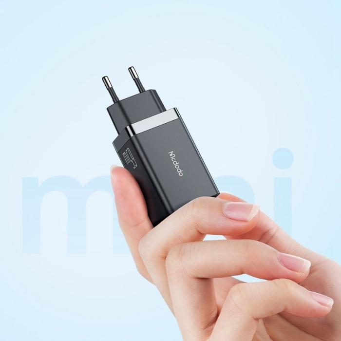 OEM - MCDODO CH-15 MDD 65W GaN 5 Mini Snabbladdare med 3 portar - EU-kontakt