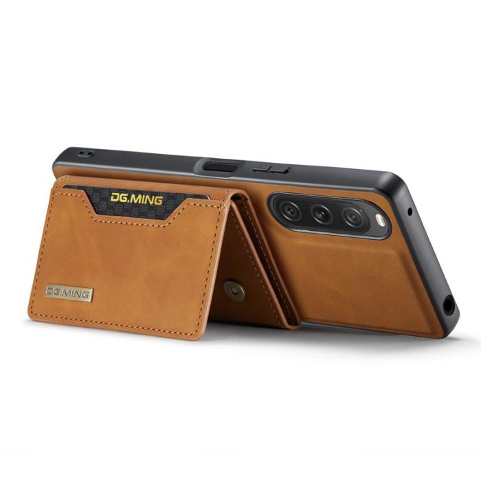 DG.MING - DG.MING M2 Series Sony Xperia 10 V Skal Shockproof Brun