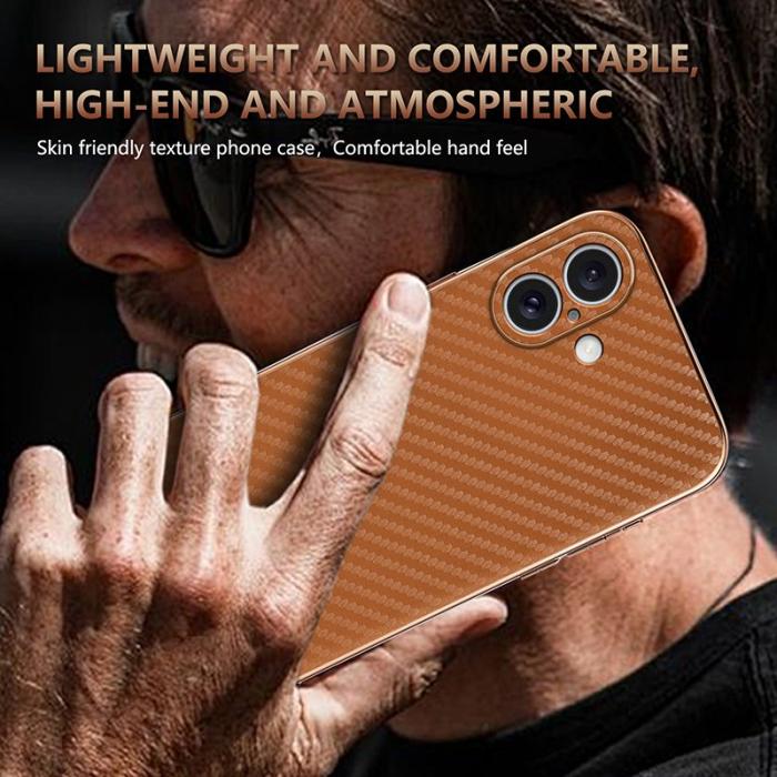 AZNS - AZNS iPhone 16 Fodral Electroplating Carbon Fiber PU+TPU - Brun