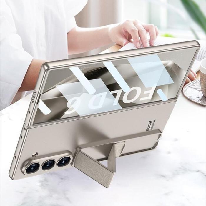 GKK - GKK Samsung Galaxy Z Fold6 Fodral Shockproof PC - Svart