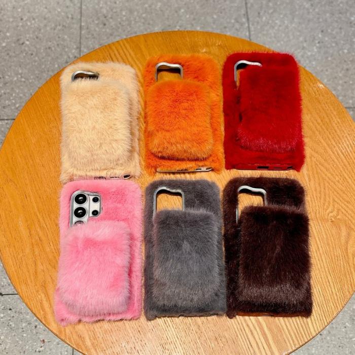 OEM - Mobilskal för Samsung Galaxy S26 Ultra Fluffy TPU med handtag - Gul