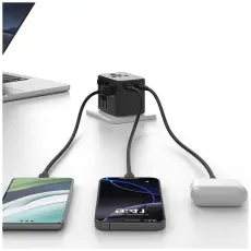 USAMS - USAMS Reseladdare Adapter CC308 2xUSB-C 17W 4-i-1 US/AU/EU/UK – Svart