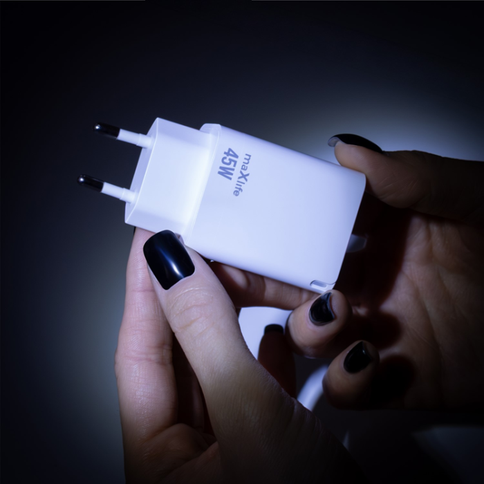 Maxlife - Maxlife Snabbladdare 1x USB-C 1x USB 45W Gan PD QC - Vit