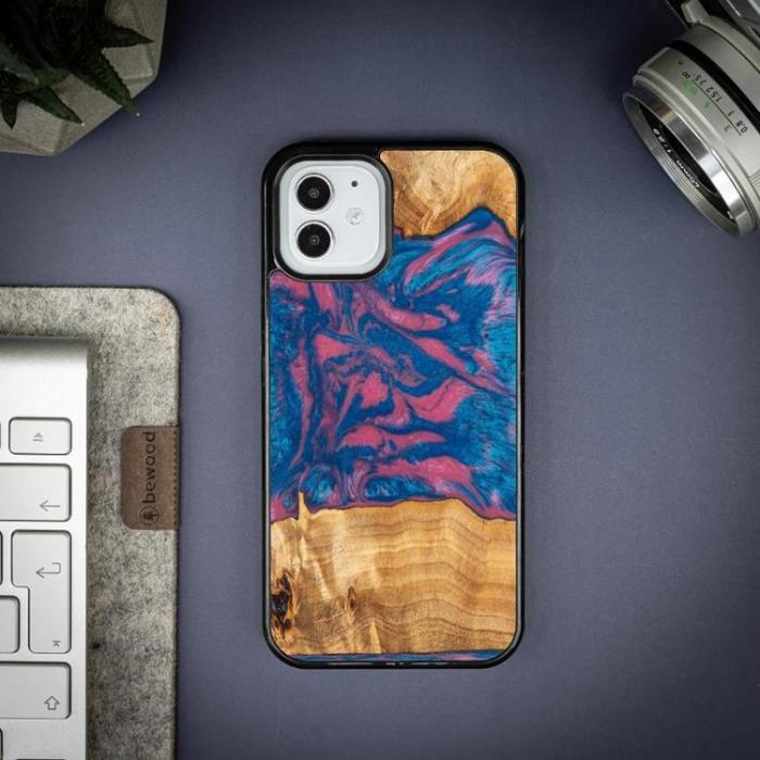 Bewood - Bewood iPhone 12/12 Pro Mobilskal Unique Vegas - Rosa/Blå
