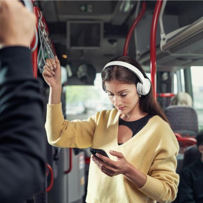 UTGATT5 - Philips On-ear Bluetooth Hörlurar Vit