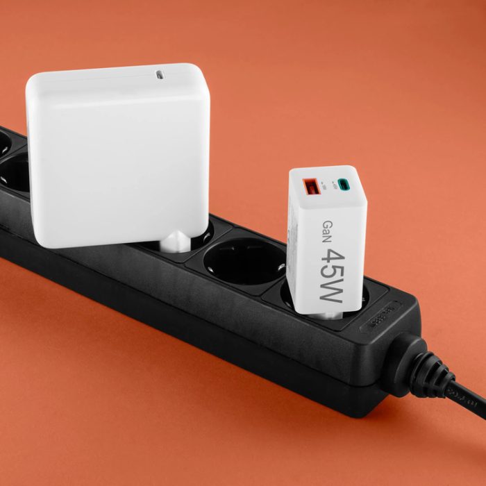 Hama - Hama Snabbladdare 45W 1xUSB-C 1xUSB-A GaN - Vit
