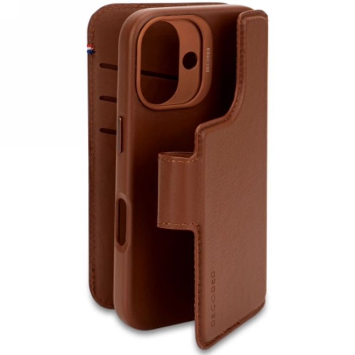Decoded - Decoded iPhone 16 Plånboksfodral MagSafe Detachable - Brun