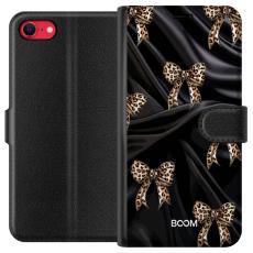 iSecrets - Pl&aring;nboksfodral till Apple iPhone SE (2020) med Leopard Bow