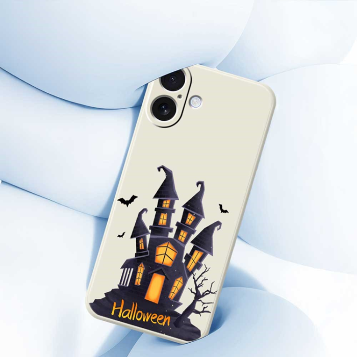 A-One Brand - iPhone 17 Mobilskal med Halloween Castle Pattern TPU - Lila