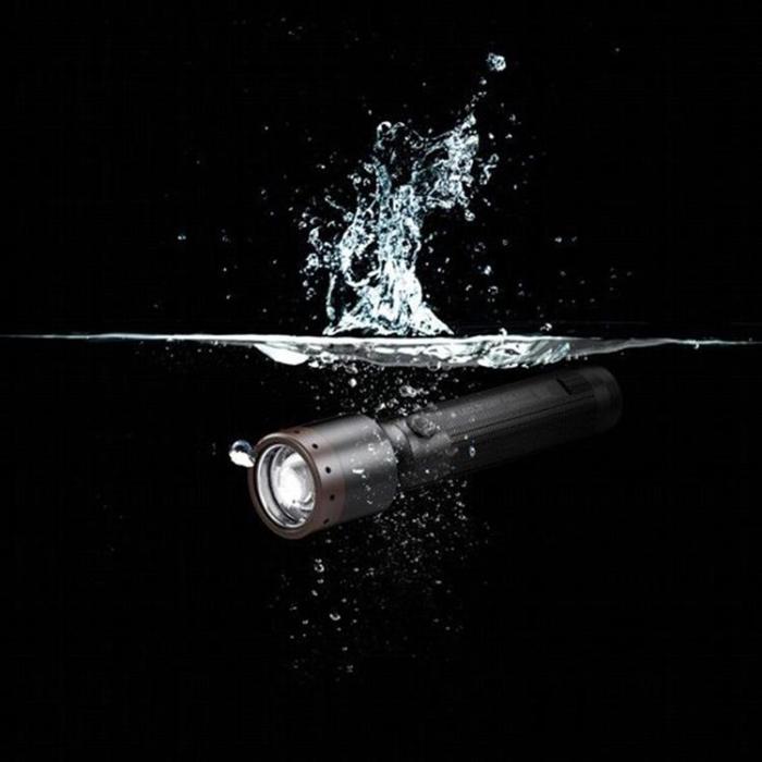 UTGATT5 - LED Lenser Ficklampa P6R Core