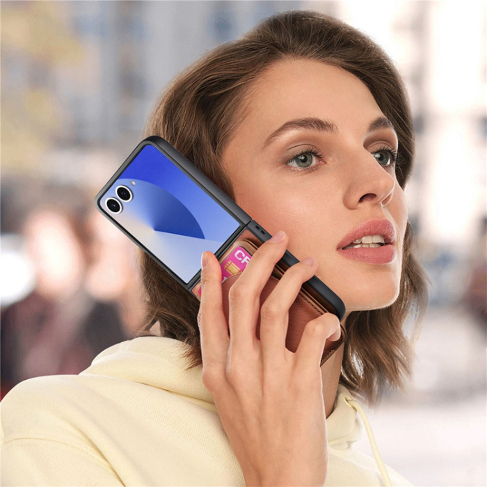 A-One Brand - Galaxy Z Flip 7 Mobilskal MagSafe Korthållare Denim Läder - Brun