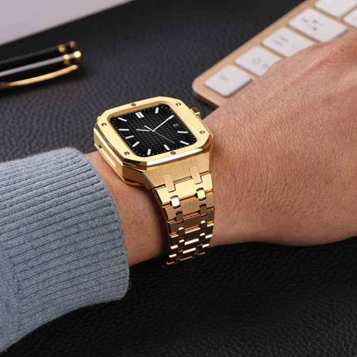 A-One Brand - Apple Watch 4/5/6/7/8/SE (44/45mm) Luxury Band Armor Stainless Steel - Silver
