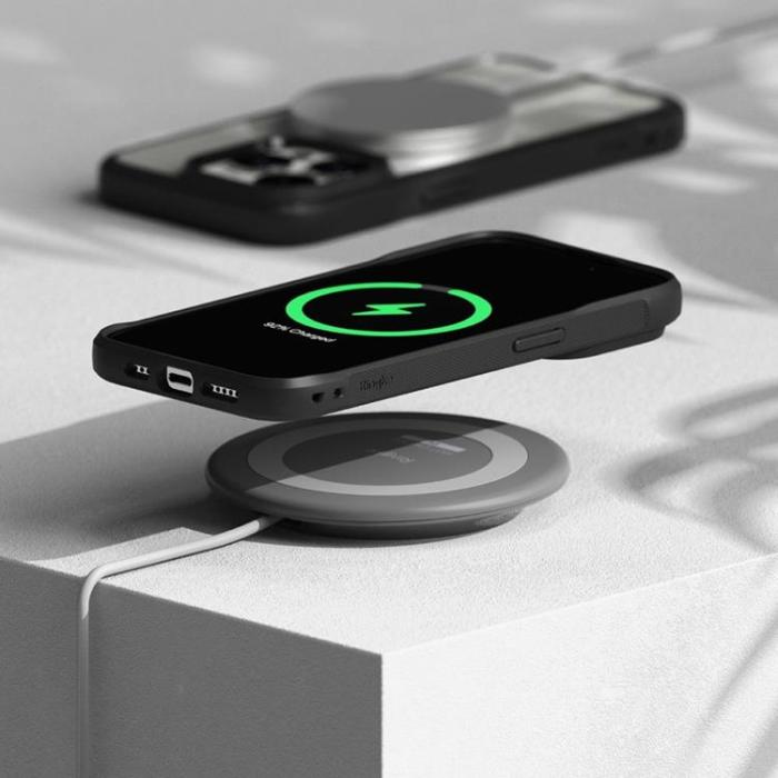 Ringke - Ringke iPhone 15 Pro Max Mobilskal Fusion Bold - Matte Svart