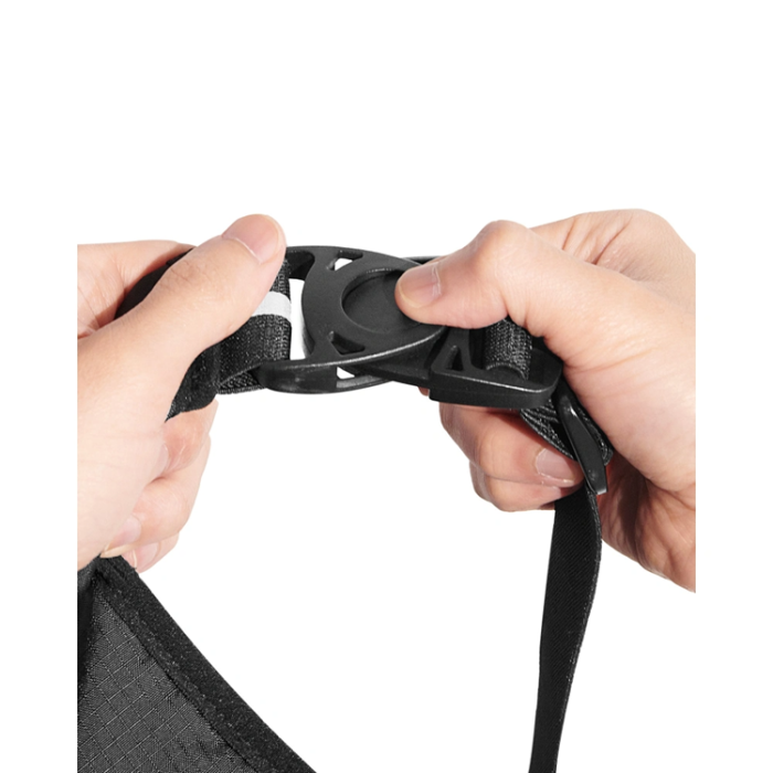 Spigen - Spigen A720 Dynamic Shield Löparväst (M-L) - Svart