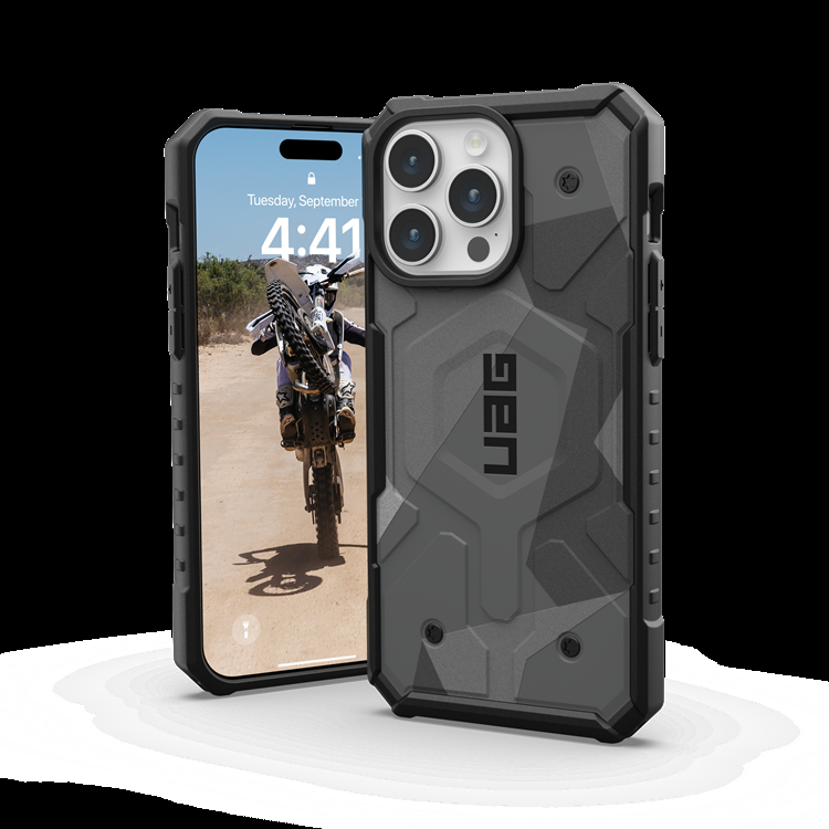 UAG iPhone 15 Pro Max Mobilskal Magsafe Pathfinder SE - Geo Camo | 2353 | AlltMobil