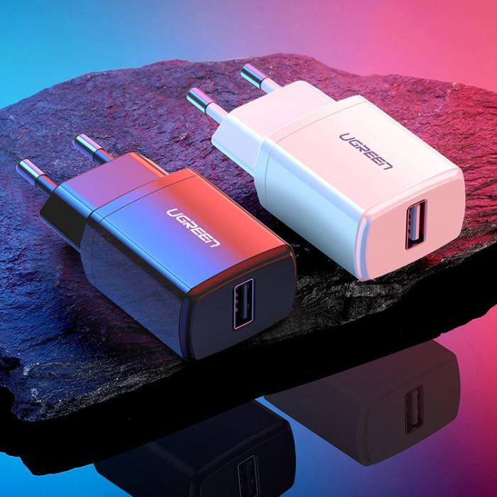 UTGATT5 - Ugreen Väggladdare USB 2.1A - Svart