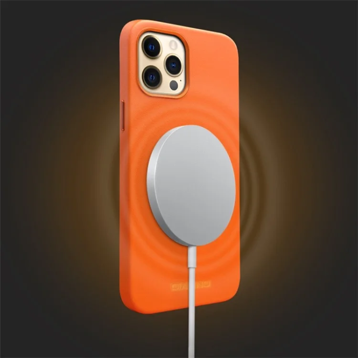QIALINO - QIALINO iPhone 14 Pro Mobilskal MagSafe Äkta Läder