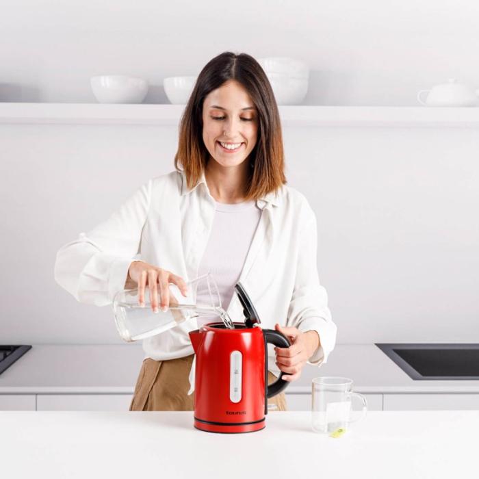 Taurus - TAURUS Vattenkokare Kettle 2200W Vintage Röd 1L