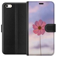 iSecrets - Plånboksfodral till Apple iPhone SE (2016) med Rosa blomma