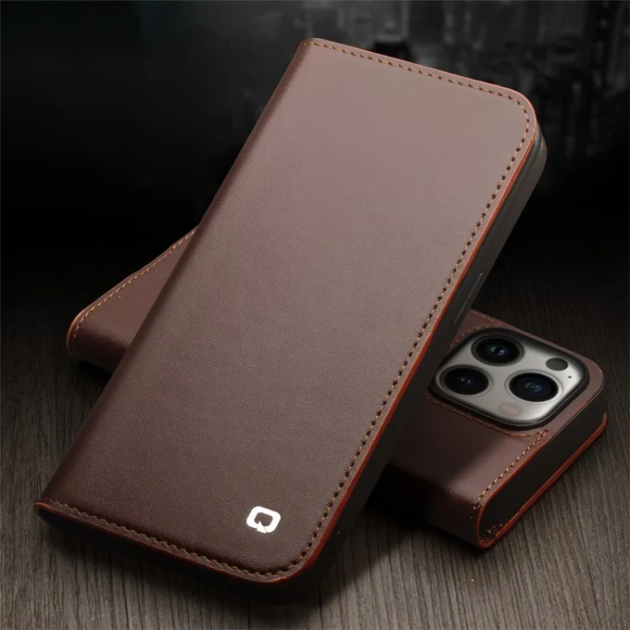 QIALINO - Qialino iPhone 14 Pro Plånboksfodral Äkta läder - Brun