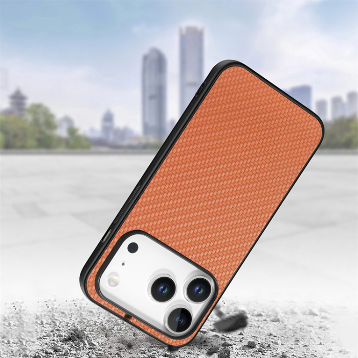 A-One Brand - iPhone 17 Pro Max Mobilskal Carbon Fiber PU Läder - Brun