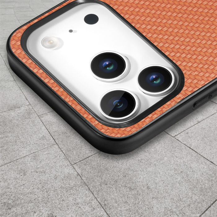 A-One Brand - iPhone 17 Pro Max Mobilskal Carbon Fiber PU Läder - Brun