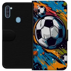 Gustaf - Pl&aring;nboksfodral till Samsung Galaxy A11 med Fotbollar