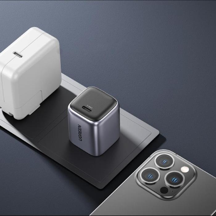 UTGATT - Ugreen Nexode Mini Väggladdare 30W USB-C - Grå
