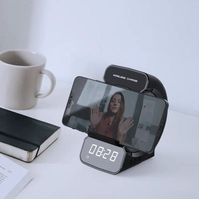 SiGN - SiGN 6-i-1 Trådlös Laddningsställ med Bluetooth Högtalare, Klocka, Radio, AUX