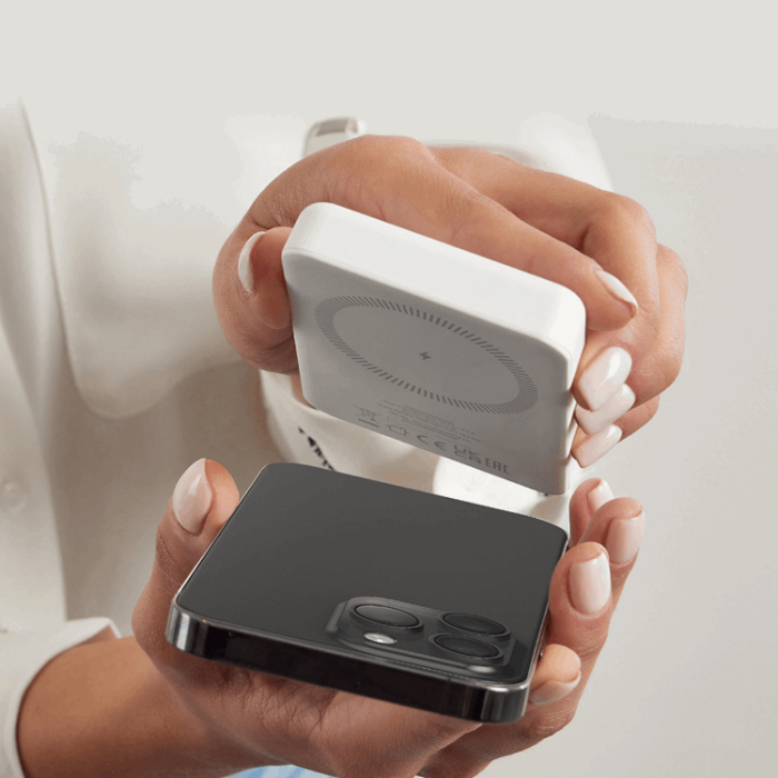 SBS - SBS MagSafe Trådlös Power Bank 5000 mAh USB-C - Vit