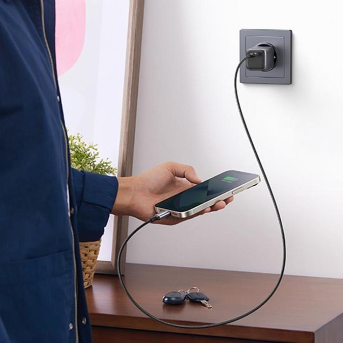 UTGATT - Ugreen Nexode Mini Väggladdare 30W USB-C - Grå