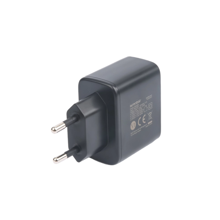 UTGATT1 - Essentials Väggladdare USB-C PD 30W - Svart