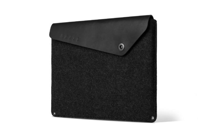 UTGATT1 - Mujjo Datorfodral 13” - Premium-fodral för Macbook Pro - Svart
