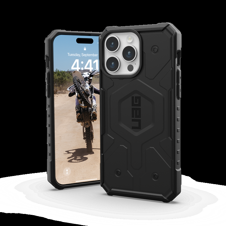 UAG iPhone 15 Pro Max Mobilskal Magsafe Pathfinder - Svart | 2353 | AlltMobil