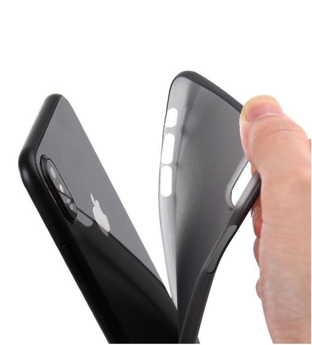 UTGATT4 - CoveredGear Zero Skal till iPhone XS / X - Clear