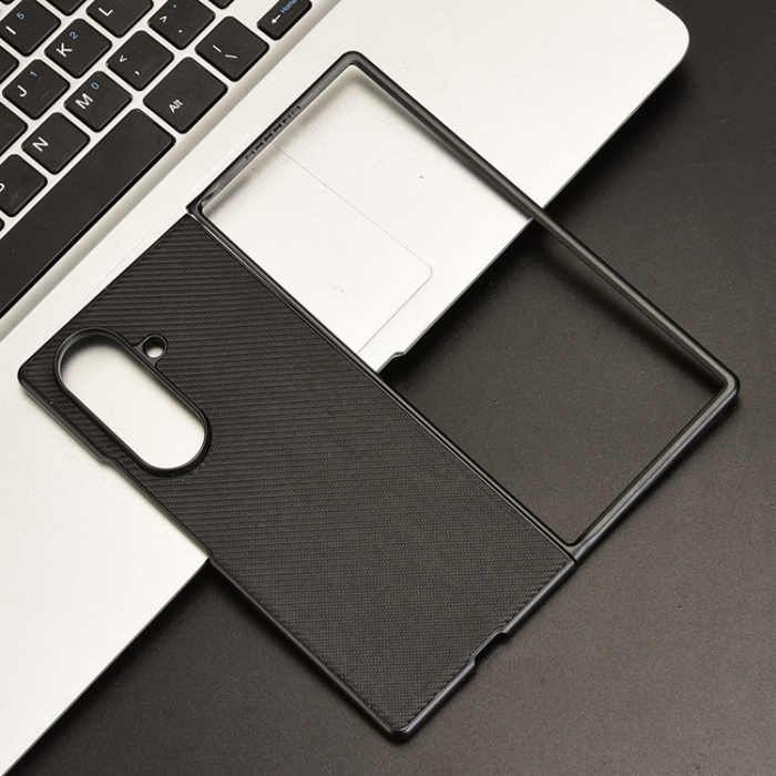 A-One Brand - Galaxy Z Fold7 Mobilskal Shockproof Carbon Fiber - Svart