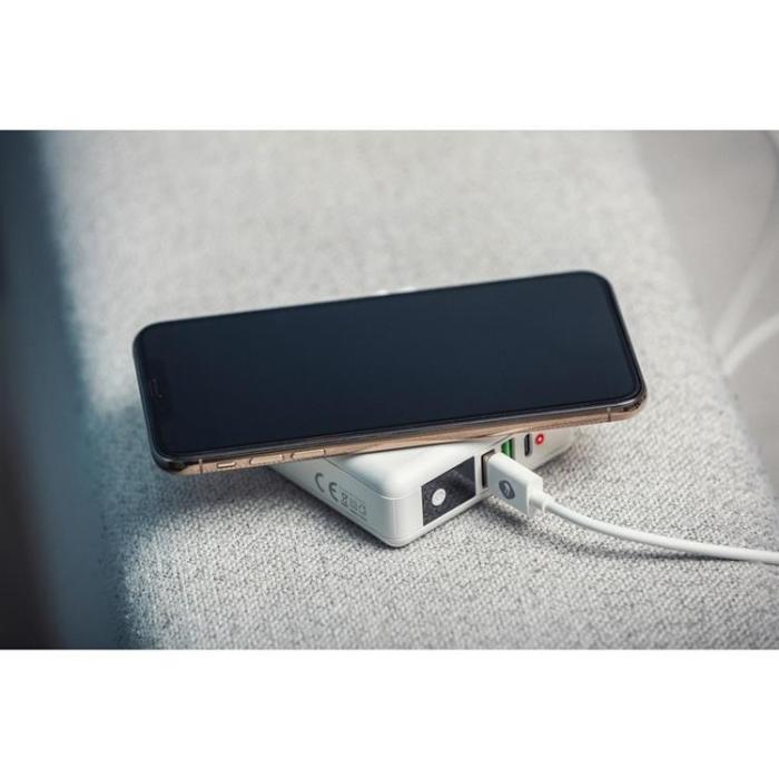 Forcell - Forcell 4in1 Väggladdare USB/USB-C och Powerbank 8000 mAh 15W - Vit