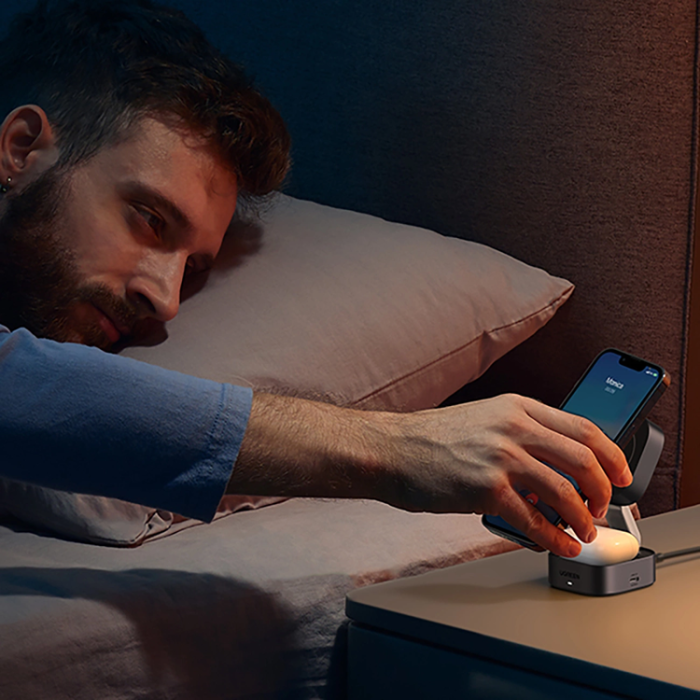 Ugreen - Ugreen 3-in-1 Trådlös Laddare Magsafe iPhone, Apple Watch, AirPods Qi2 - Svart