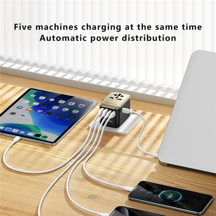 MOMAX - MOMAX GaN Väggladdare 3x USB-C - 2x USB-A 70W PD UA8A Vit
