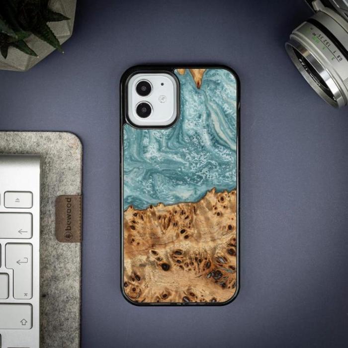 Bewood - Bewood iPhone 12/12 Pro Mobilskal Unique Uranus - Vit/Blå