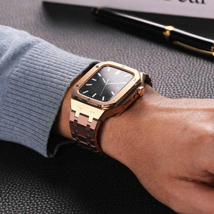 A-One Brand - Apple Watch 4/5/6/7/8/SE (44/45mm) Luxury Band Armor Stainless Steel - Rosa Guld