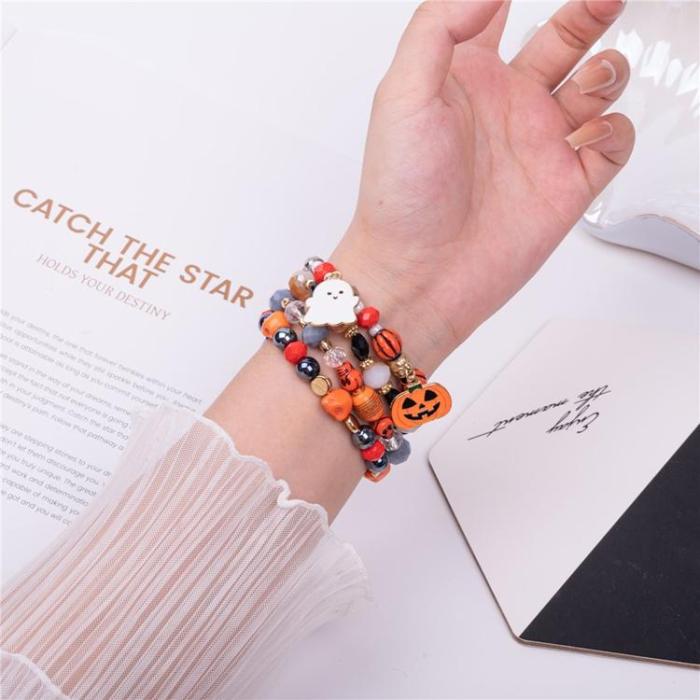 OEM - Apple Watch (49mm/46mm/45mm/44mm/42mm) Armband Halloween Beaded - Vit Spöke