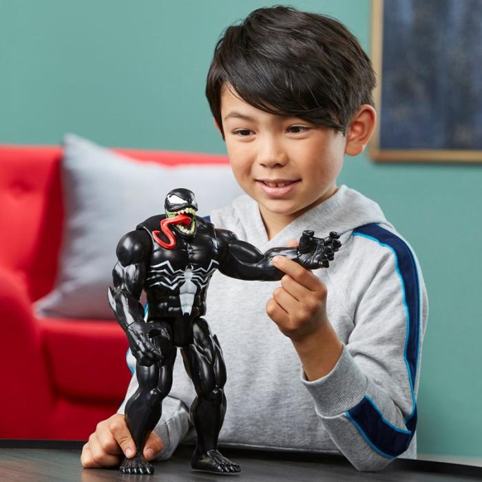 MARVEL - MARVEL Spider-man Titan Hero Deluxe Venom